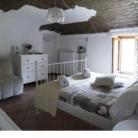A Casa Di Babs לינה וארוחת בוקר *