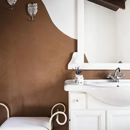A Casa Di Babs Bed & Breakfast *